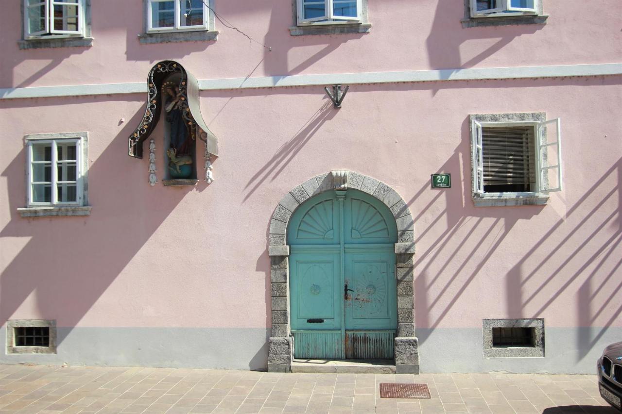 Pink House Studio Ljubljana Eksteriør bilde
